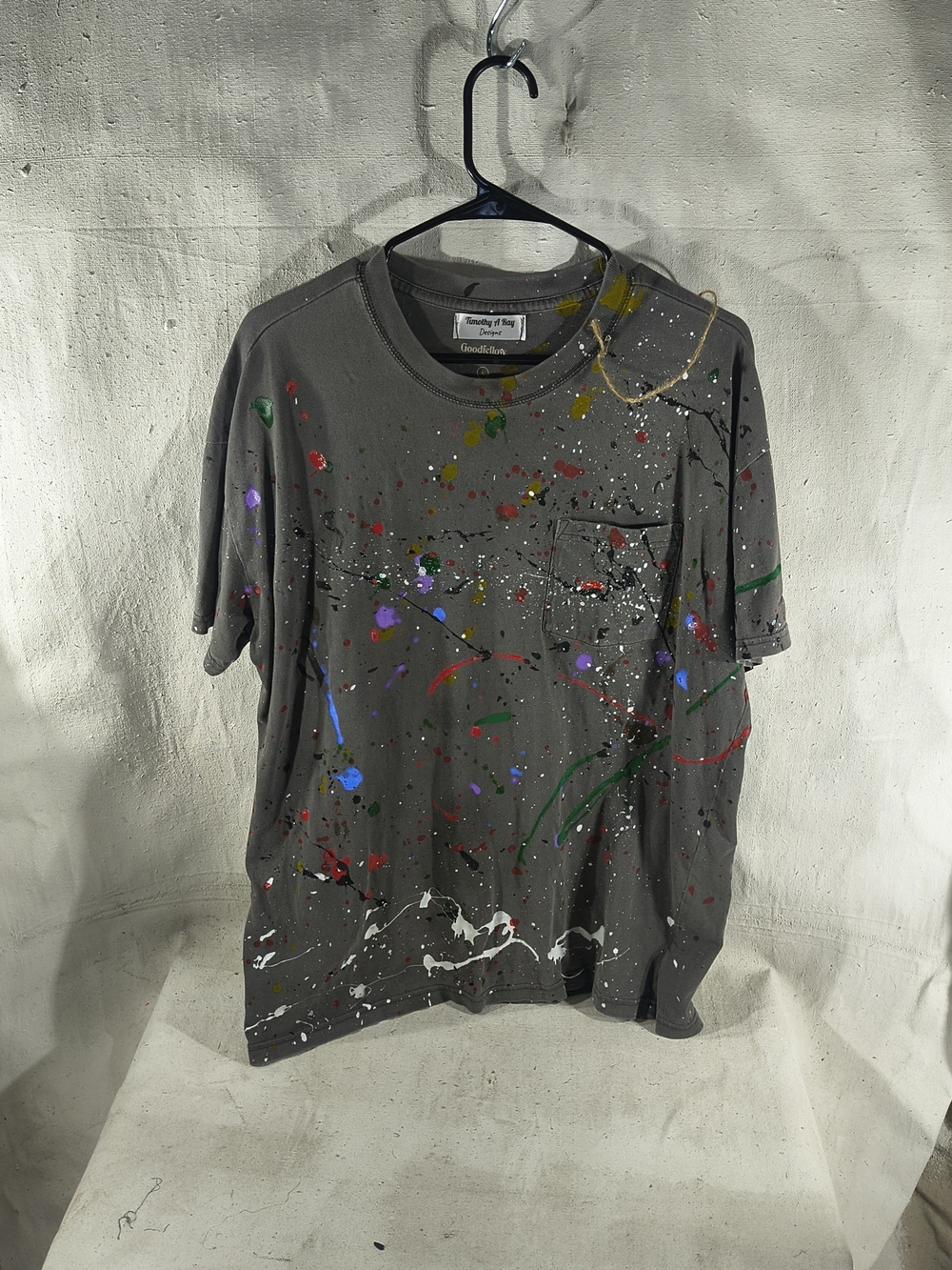 Timothy Designs T146 Men's Gray SS Tee Size Large W/Unique Street Wear Design